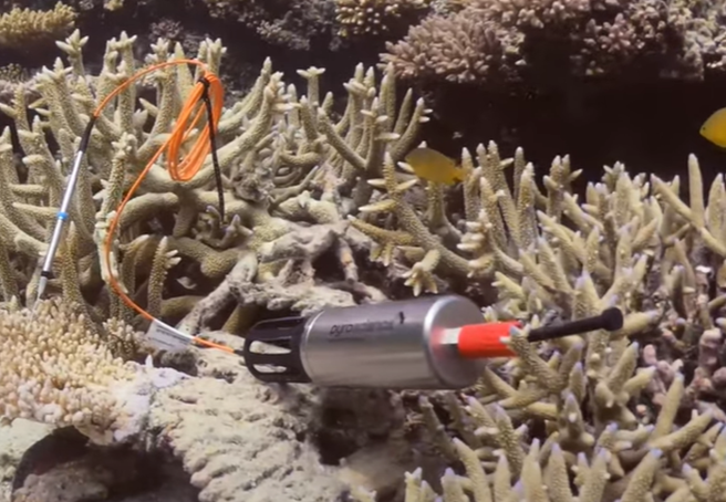 深海高精度pH值、痕量溶氧、溫度監(jiān)測(cè)儀